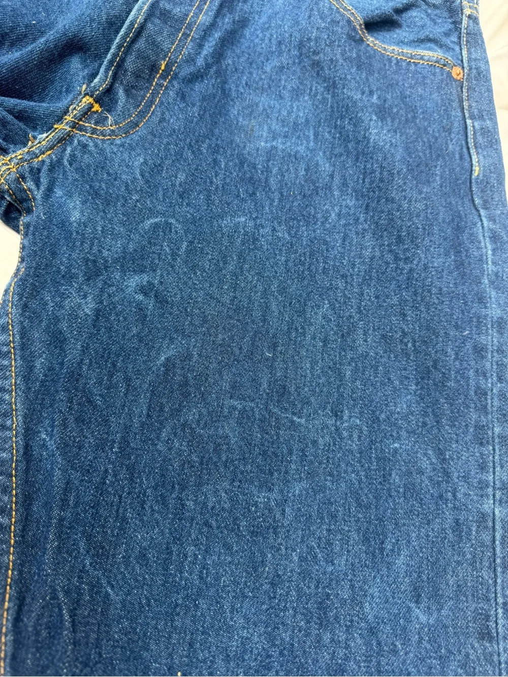 Levi's 501 Original Fit Button Fly Jeans Like New Medium Wash 35x33 Men’s Denim